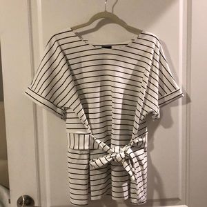 Brand New Without Tag Worthington Top